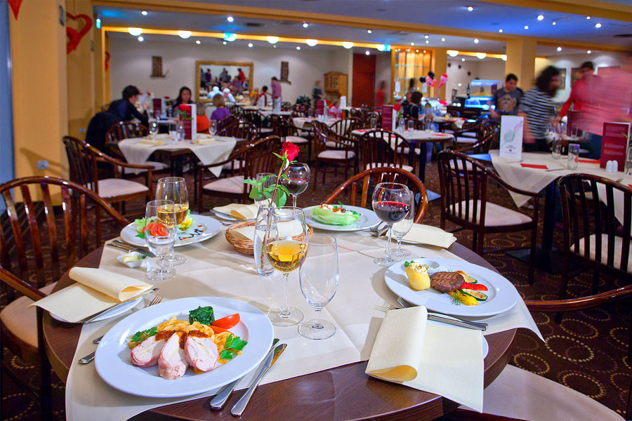 Hotel Karpacz restauracja konferencje SPA Wellness góry Sudety Polska